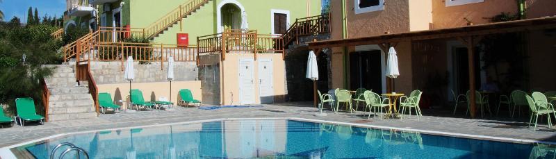 Perla Hotel Ajía Pelajía Kültér fotó