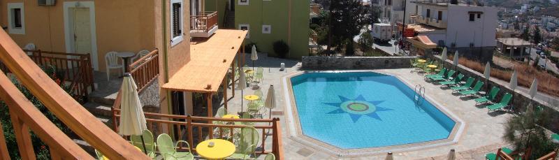 Perla Hotel Ajía Pelajía Kültér fotó